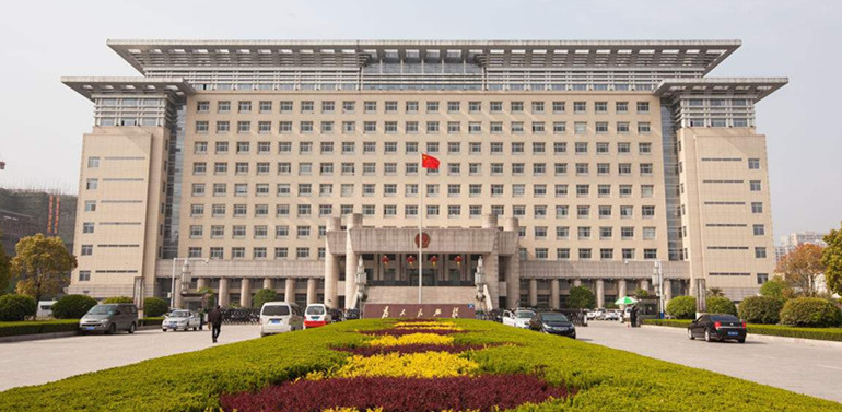 構建現代化的應用，優(yōu)化IT資源